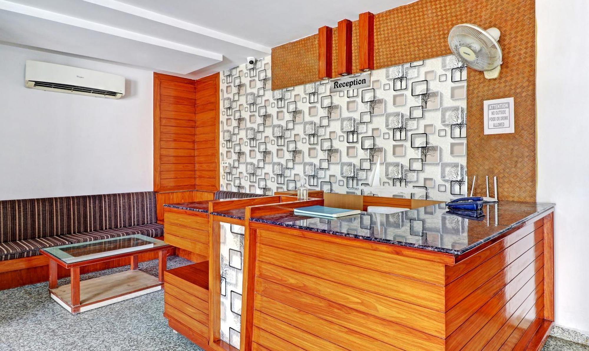Hotel The Golden Bird Agra  Buitenkant foto