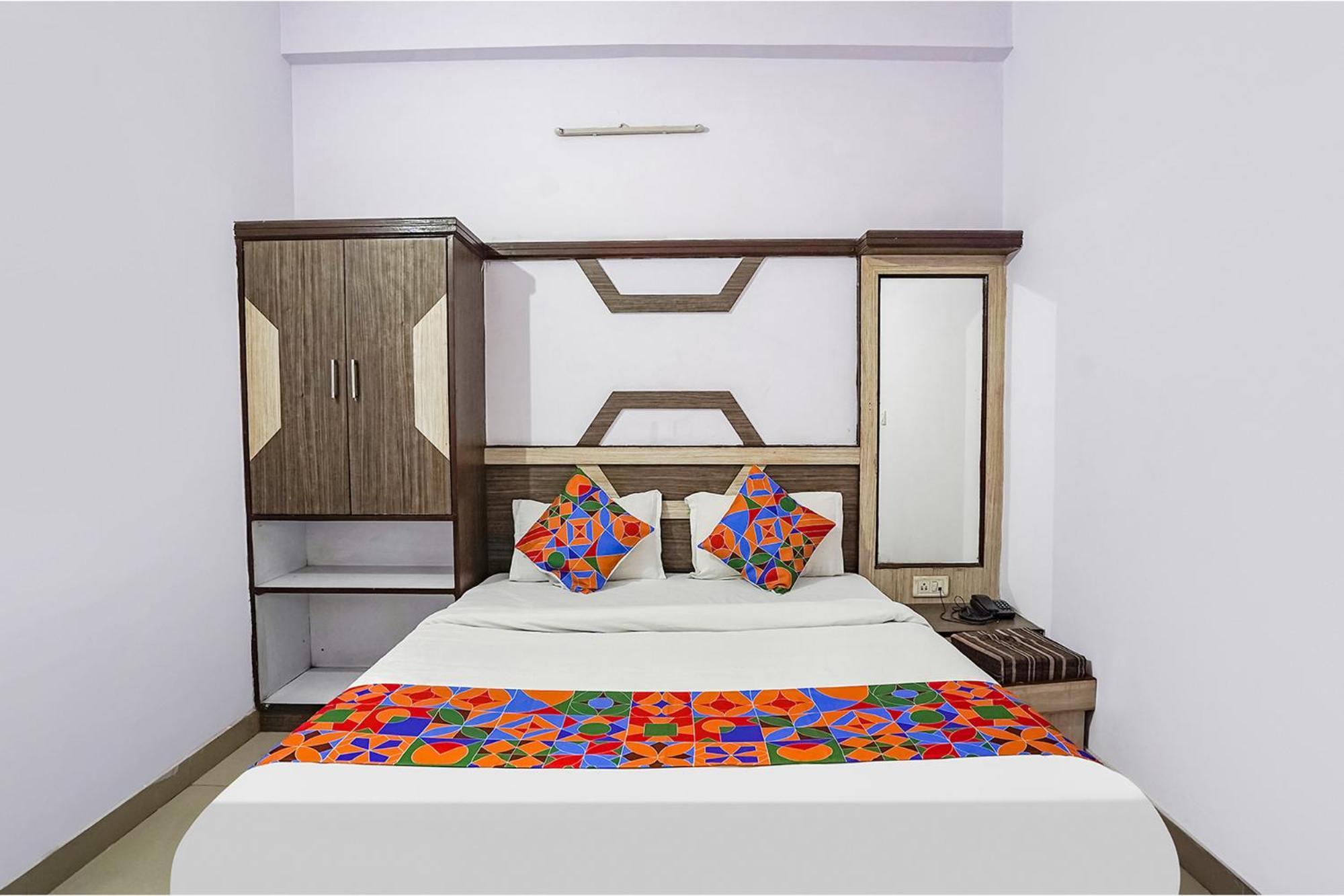 Hotel The Golden Bird Agra  Buitenkant foto