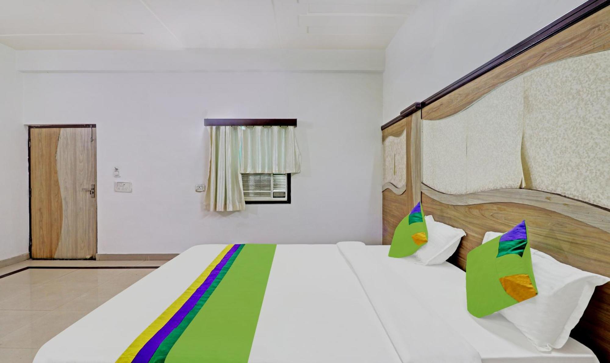 Hotel The Golden Bird Agra  Buitenkant foto